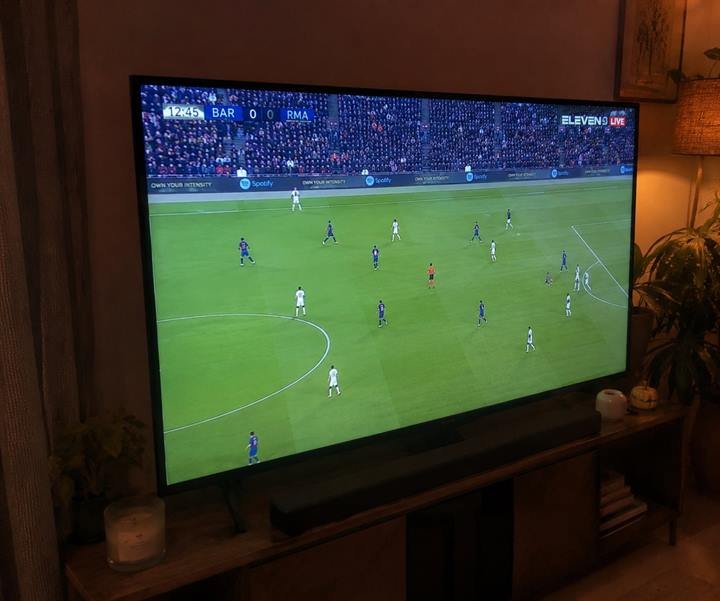 Nutzer schaut Sport über German IPTV